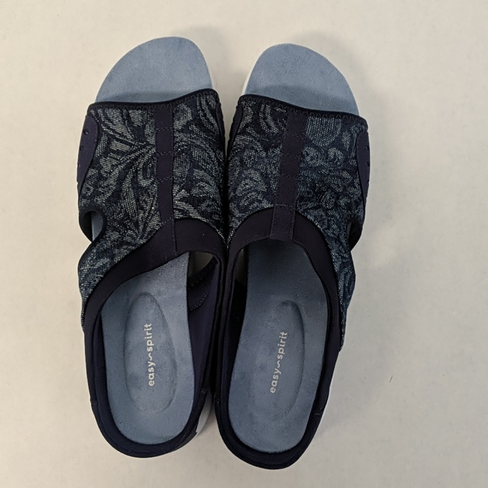 Easy spirit sandals